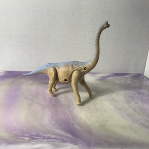 Vintage Disney Dinosaurs Baylene Figure Toy - Rare Vintage Mcdonalds Disney Dinosaurs Action Figure! Fun Vintage Toy!