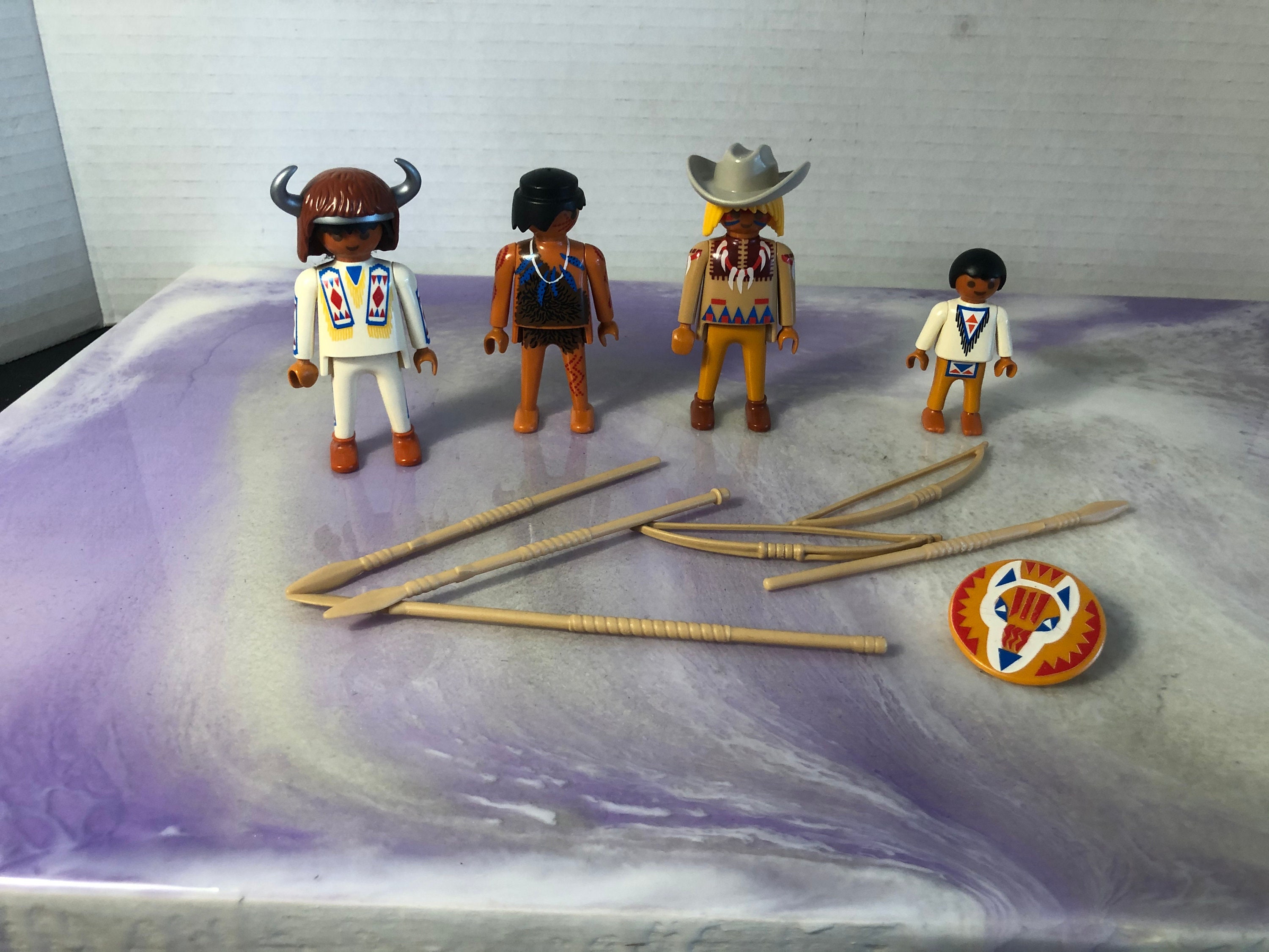 nice Indian family Playmobil (western, cowboy) 0313