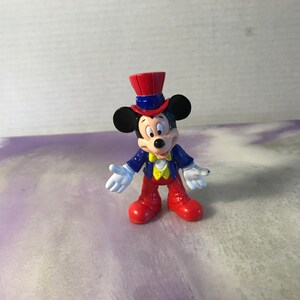 Vintage Disney EPCOT 94 Magic Kingdom MICKEY Figure with Movable Limbs PVC Figure Toy/Cake Topper