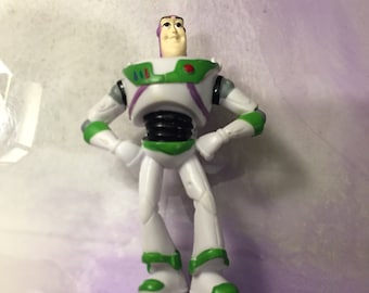 Vintage Disney Toy Story BUZZ LIGHTYEAR 3 Inch PVC Cake Topper Rare Vintage Toy! Disney Nostalgia figure!
