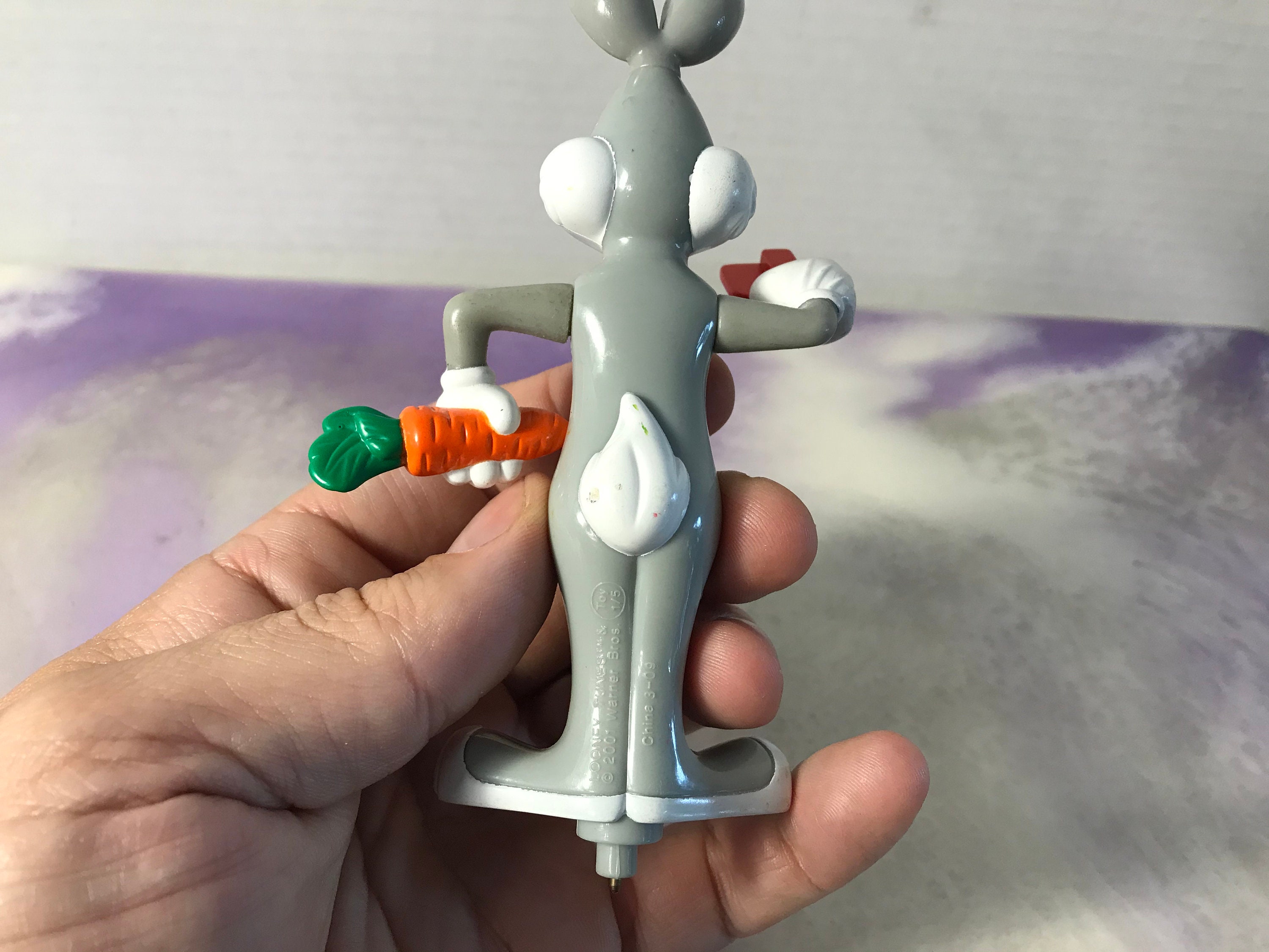 Vintage 1990's Looney Tunes Bugs Bunny Pen Nostalgia Vintage