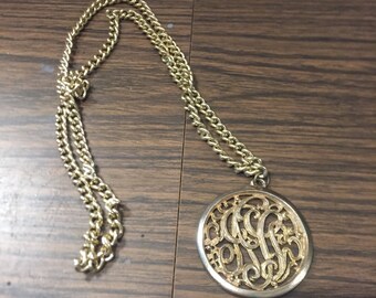 ヴィンテージ　コスチュームジュエリー　ペンダント(チェーン付) ヴィンテージコスチュームジュエリーチェーンとペンダント - 希少な