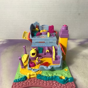 Vintage Polly Pocket Animal Wonderland Light Up Kitty House - NO FIGURES! 1994 Bluebird! Vintage 1994 Polly Pocket Set