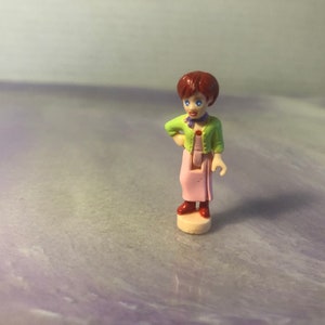 Vintage Polly Pocket Bluebird Dream Builder Mansion Figure Figure - Woman Figure- Rare Vintage Figure