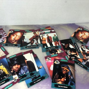vintage Yo MTV Raps Trading Cards 1990's Lot of 30+Cards - Rare Nostalgie des années 90 - Pro Set Nostalgia - Hip Hop