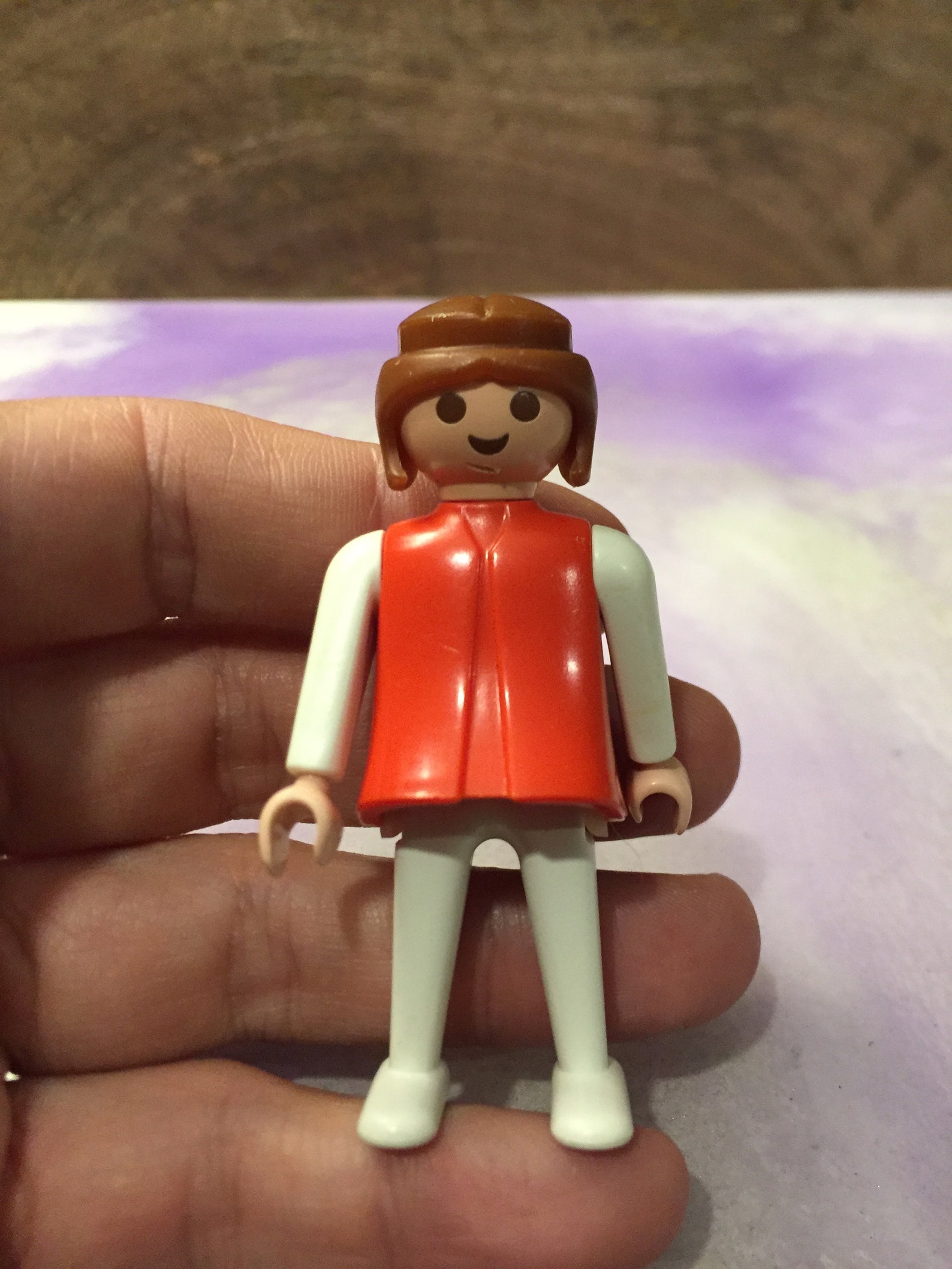 PLAYMOBIL HOMME HABILLE Rouge Et Blanc + Casquette Vintage Geobra Moule