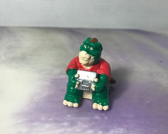 Vintage 1991 Dinosaurs ABC TV Show Earl Sinclair Action Figure / Cake Topper - Awesome Vintage Dinosaurs Nostalgia