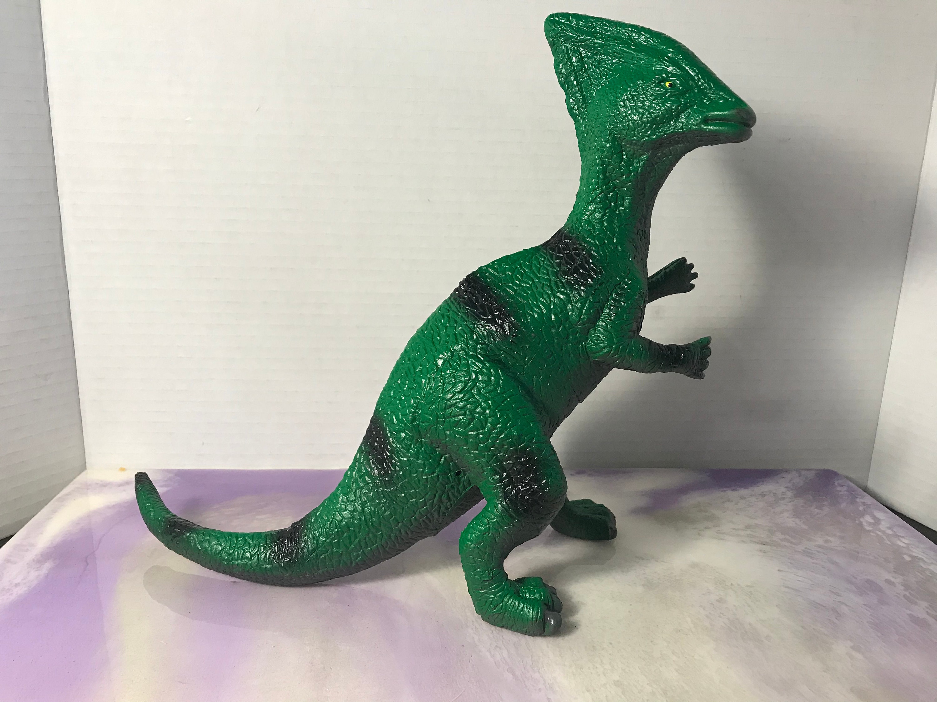 Vintage Rare 1989 Made in China Green Parasaurolophus Action