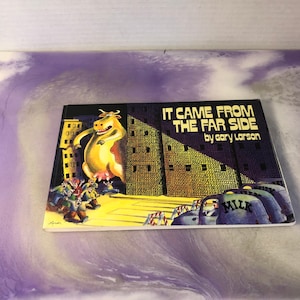 洋書 マンガ ゲイリーラーソン　A FAR SIDE COLLECTION 2冊 Amazon.com: The Far Side® Gallery 2: 9780836220858: Larson