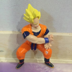 Vintage 1997 Dragon Ball Z SS Goku Action Figure  - Rare Vintage Figure - Dragon Ball Z Nostalgia - Great Shape
