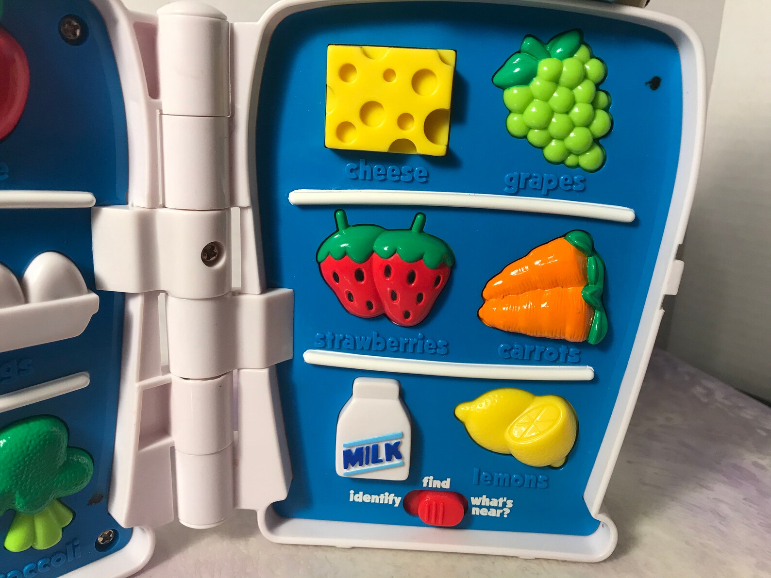 Vintage BLUES CLUES Mr. Salt Mrs. Pepper and Baby Paprika Etsy