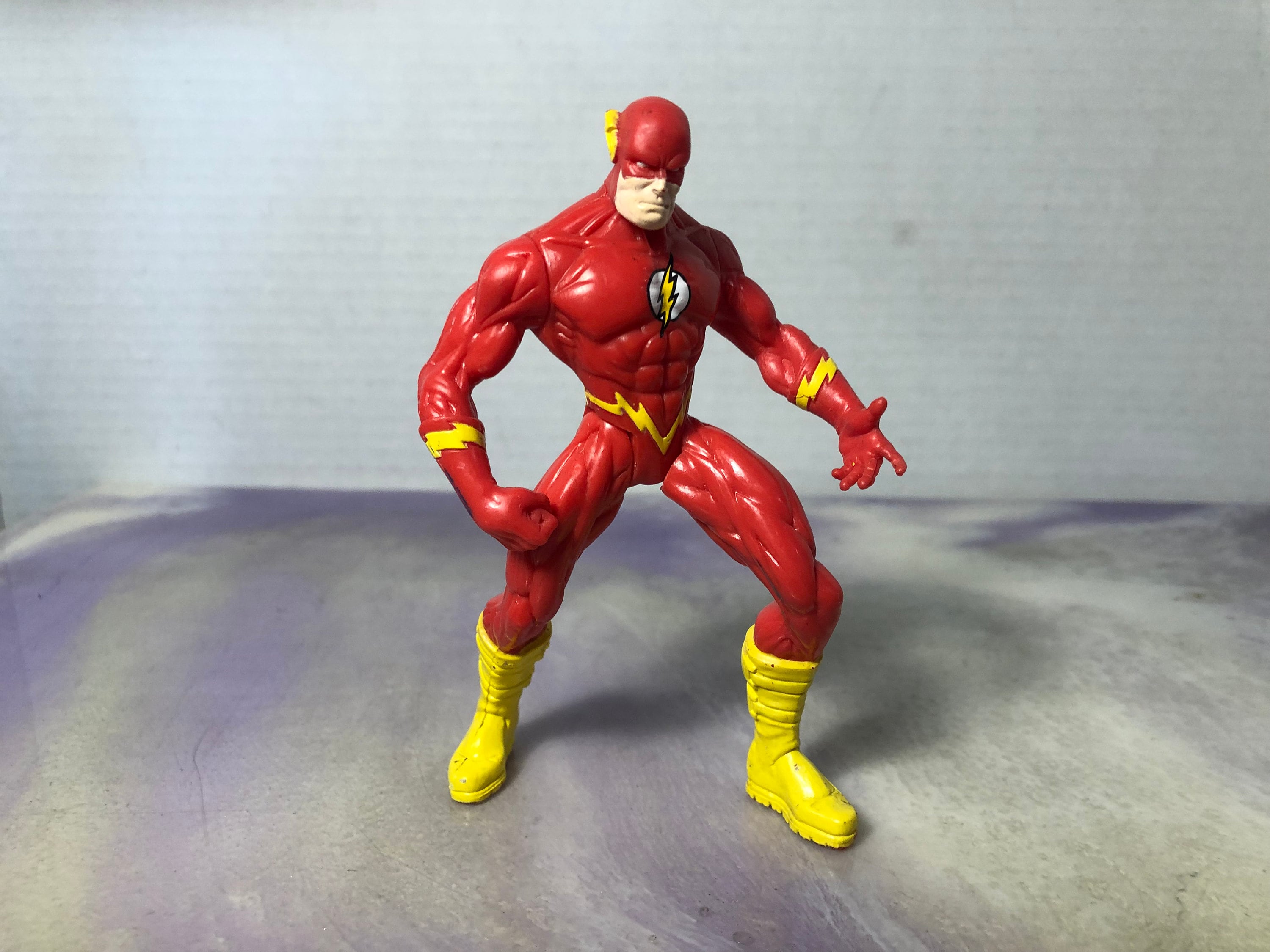 Vintage Kenner DC Comics 1995 Flash Action Figure - Awesome
