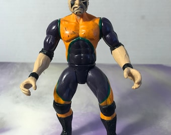 WWF ハズブロ アクションフィギュア タイフーン レスラー 1990年代