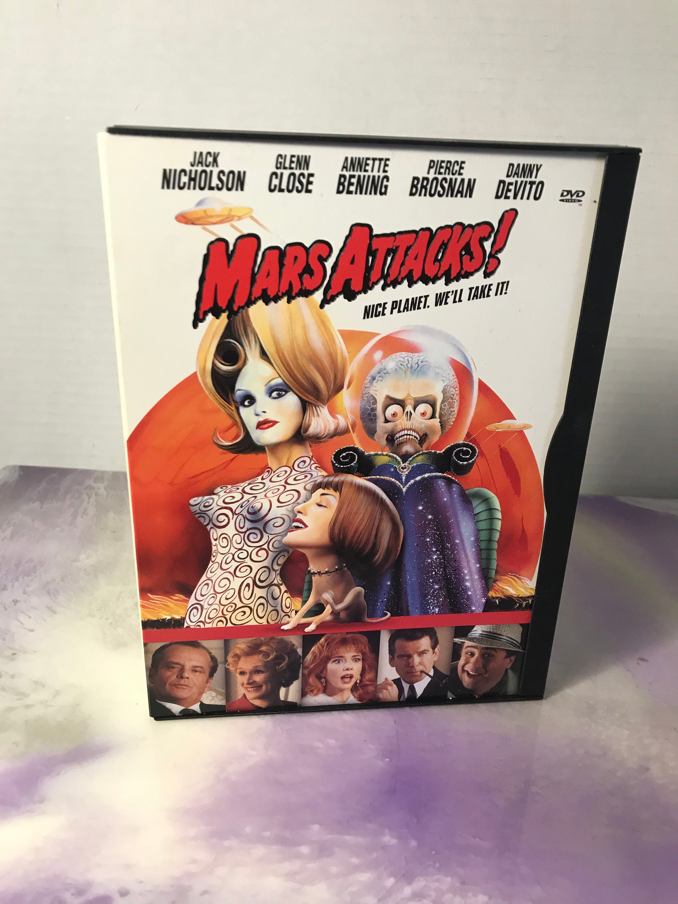 マーズアタック アート ホラー 海外アーティスト ホラー映画