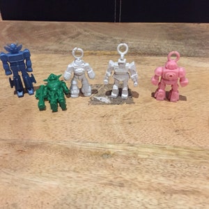Lot von VINTAGE M.U.S.C.L.E. Styled Figuren MUSCLE MEN 1980er Jahre Seltener Spaß 1980er Nostalgie Fun Toys Lot von 5 Figuren