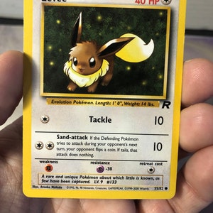 Vintage Pokemon Trading Card Game 1999 Eevee 55/82 / Team Rocket Returns / Raro NON-HOLO / Pokemon WOTC - Usato Giocato Con