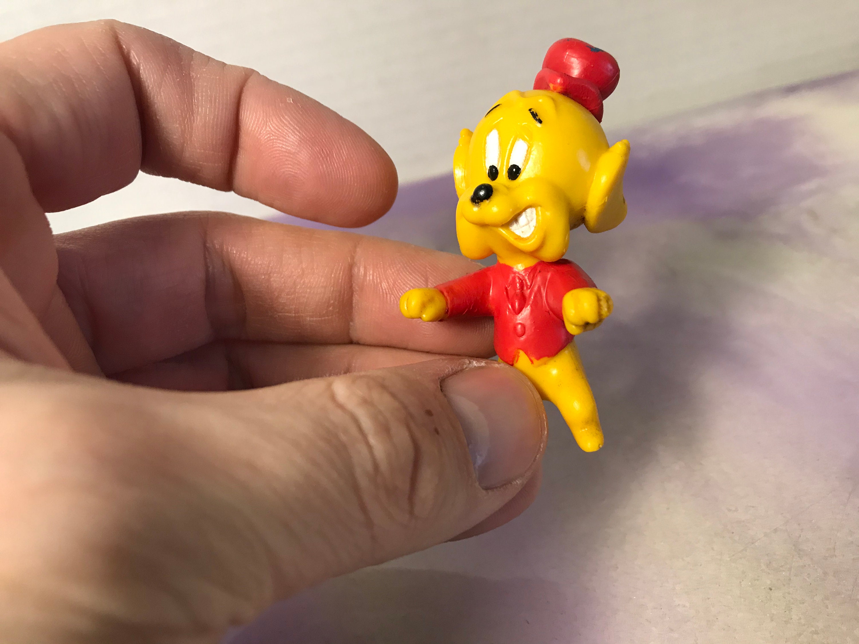 バーガーキング 　ボンカーズ　Jitters A. Dog　ミールトイ Vintage 1993 Burger King Bonkers Jitters A. Dog PVC Figurine