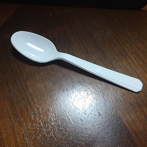 Vintage Fisher Price Fun With Food White Plastic Spoon!   Rare Nostalgia 1980&#39;s Fisher Price