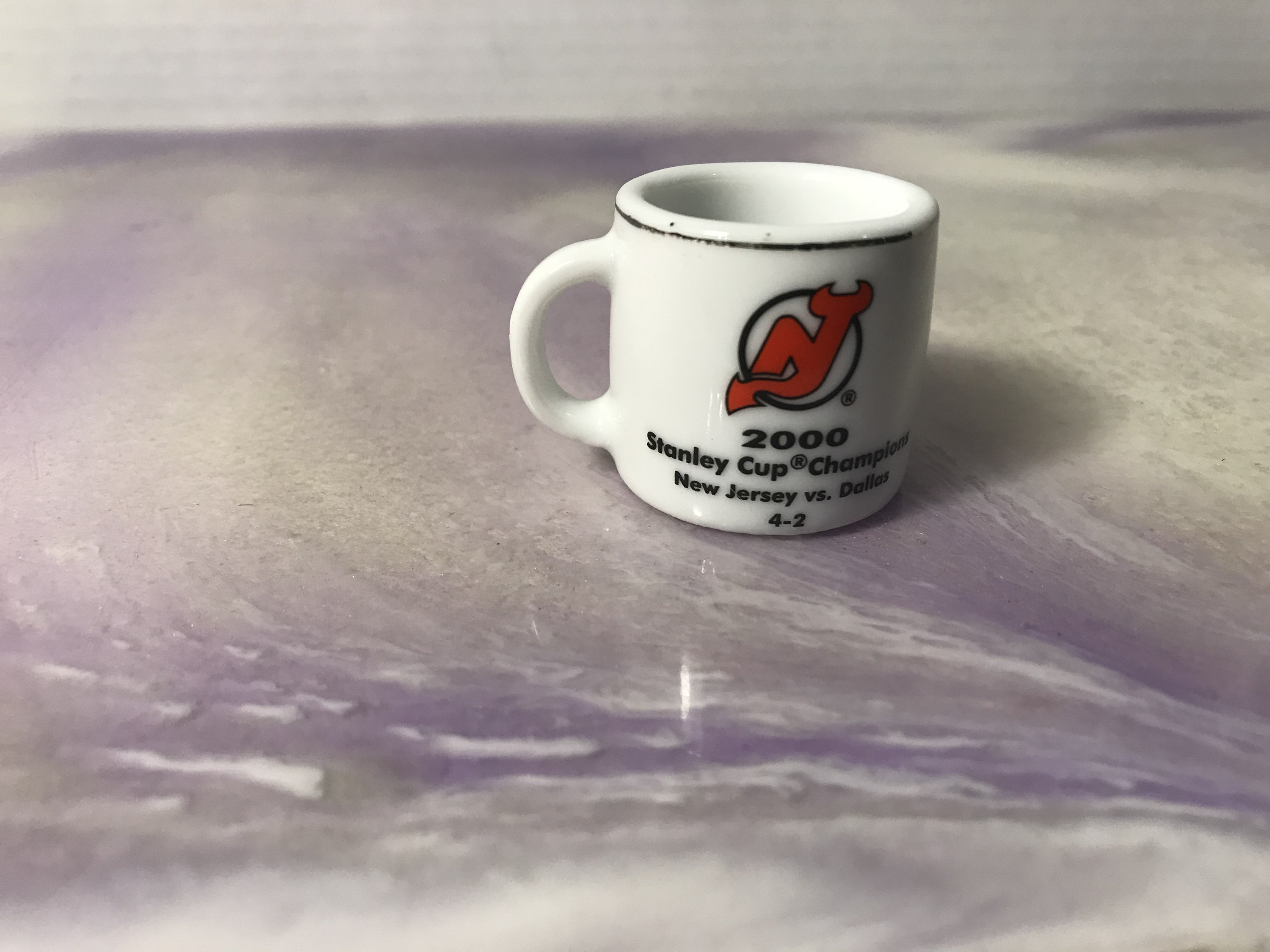 Set of 26 NHL Stanly Cup Crazy Mini Mugs Lot YL00151N