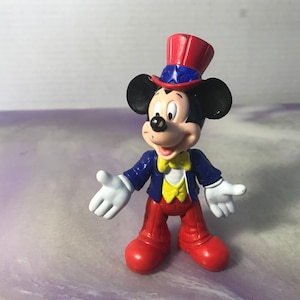 Vintage Disney EPCOT 94 Magic Kingdom MICKEY Figure with Movable Limbs PVC Figure Toy/Cake Topper