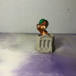 vintage 1992 Burger King Kids Club Capital Critters PVC Cake Topper Figurine - Muggle - Lincoln Memorial
