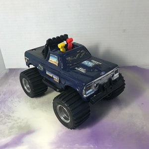 Bigfoot toy sales truck 1983