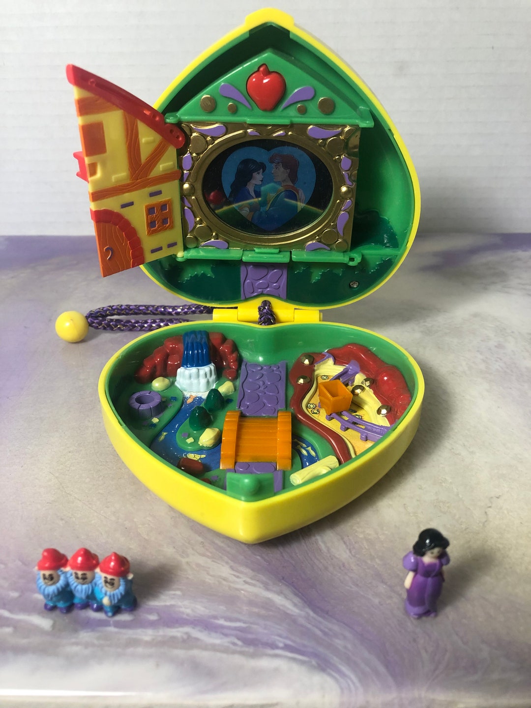 My Secret Fairy Tales Snow White- Prime Time Pocket Toy Used