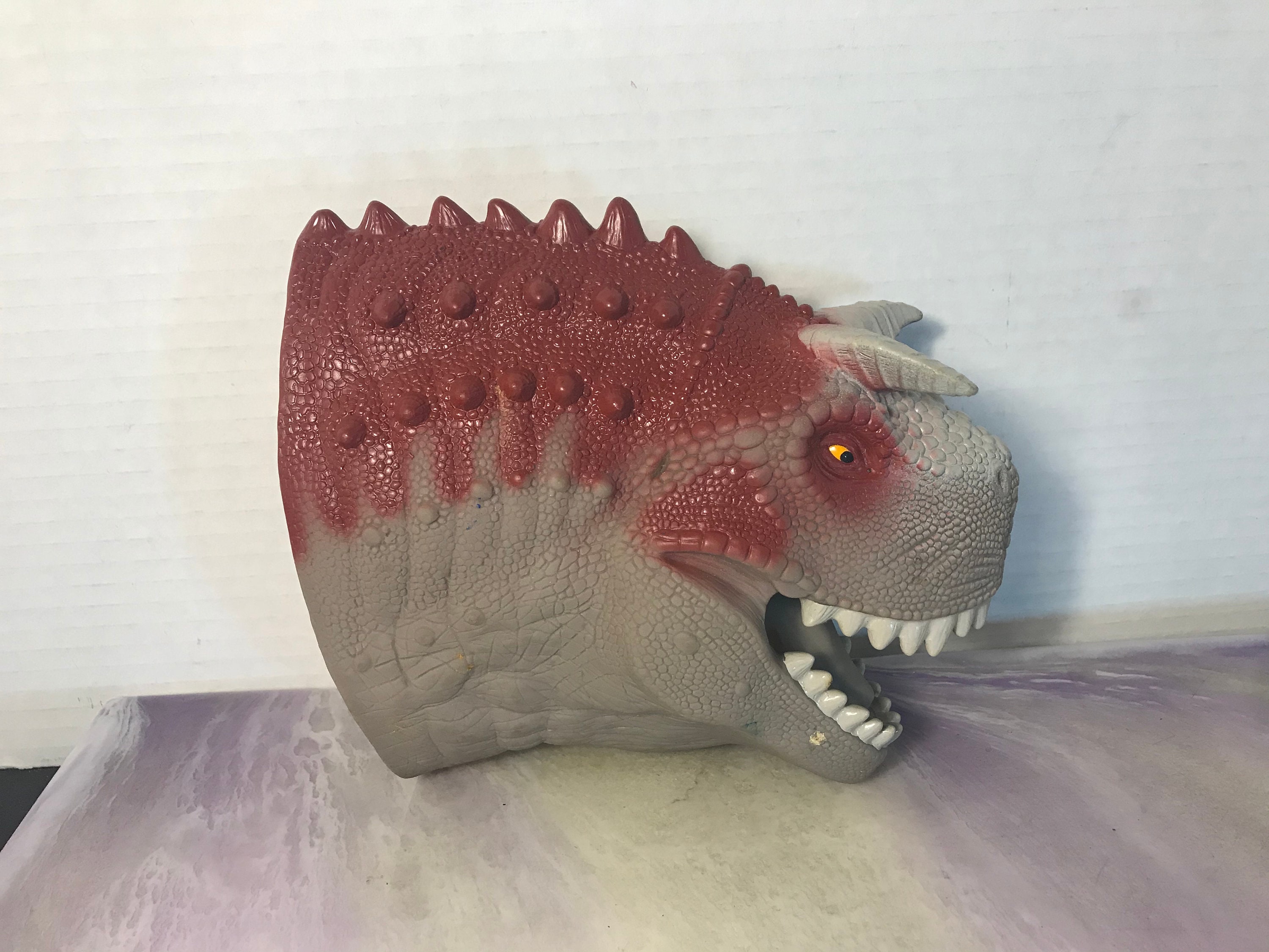 Vintage Disney Dinosaurs CARNOTAUR Hand Puppet Toy Rare - Etsy New Zealand Vintage Disney Dinosaurs CARNOTAUR Hand Puppet Toy Rare - Etsy New Zealand