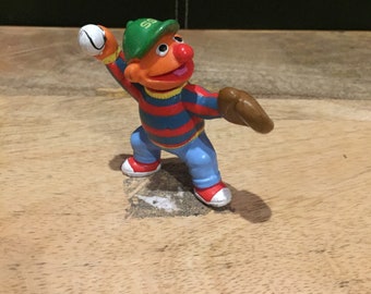 Vintage Applause Sesame Street Ernie Baseball Pitcher Figure PVC Ernie Cake Topper Rare Vintage Toy! Sesame Street figure! Lot 2