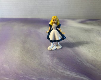 Vintage Louis Marx Alice im Wunderland - ALICE Disney Mini Figur Polly Pocket Styled Plastimarx Made in Mexico Mini Figur