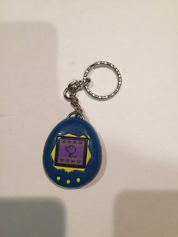 Vintage TAMAGOTCHI Mcdonalds Orange Keychain Keyring Toy 1997 Vintage Mcdonalds Happy Meal Toy