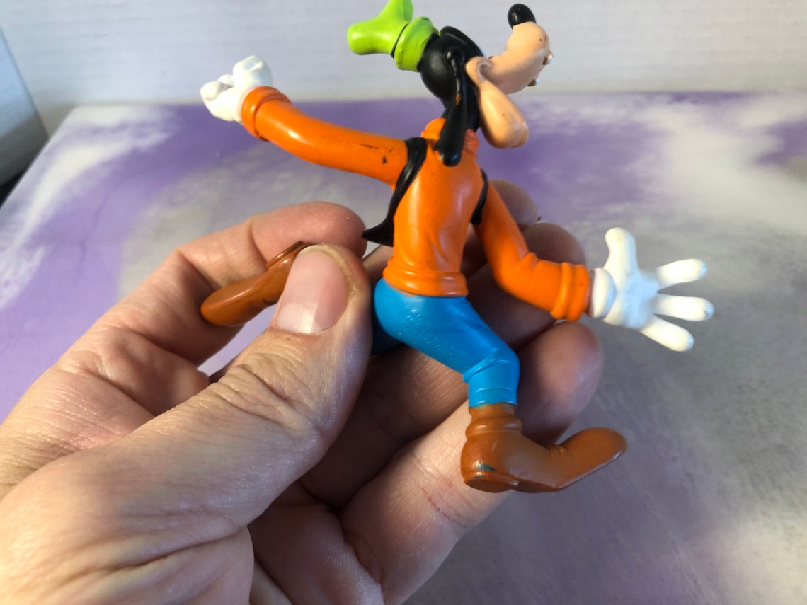 Vintage Disney GOOFY Black Vest Orange Shirt Figure PVC Cake - Etsy