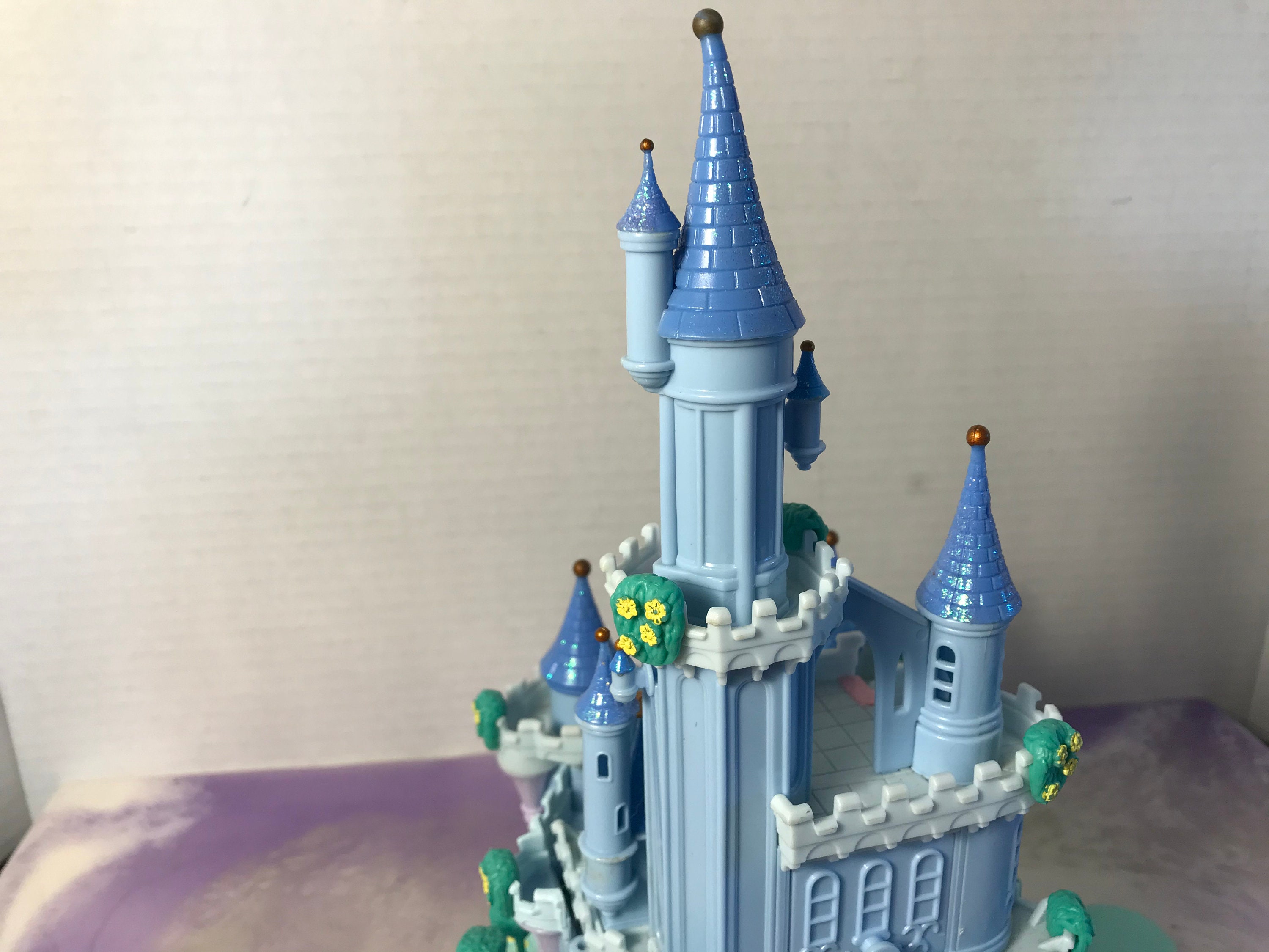 Vintage Polly Pocket Bluebird 1995 DISNEY Cinderella Enchanted Castle Toy  Set With Figures Awesome Cinderella Nostalgia 