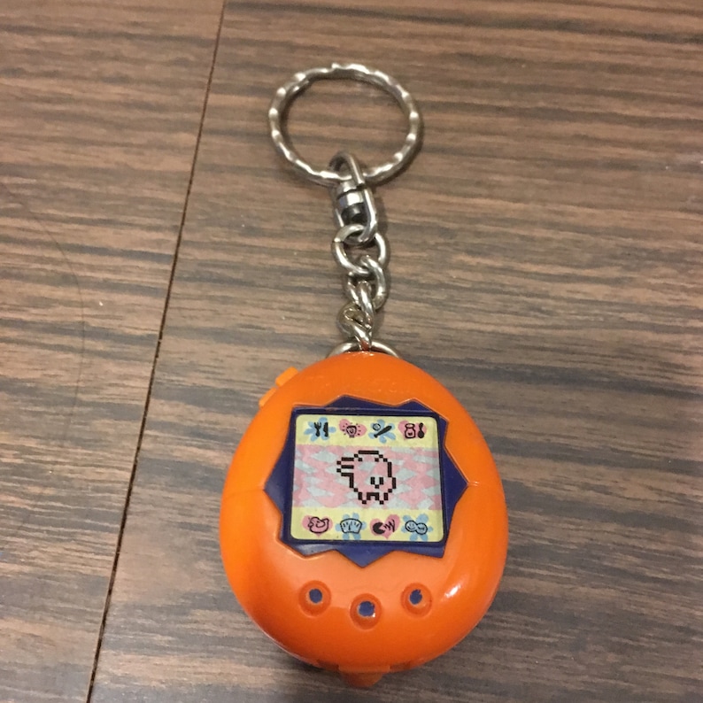 Vintage TAMAGOTCHI Mcdonalds Orange Keychain Keyring Toy 1997 Vintage Mcdonalds Happy Meal Toy