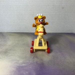 Vintage 1986 Muppet Babies Fozzie Bear and Rocking / Rolling Horse!  PVC Figure Cake Topper 2 1/2 inches Rare Vintage Figure