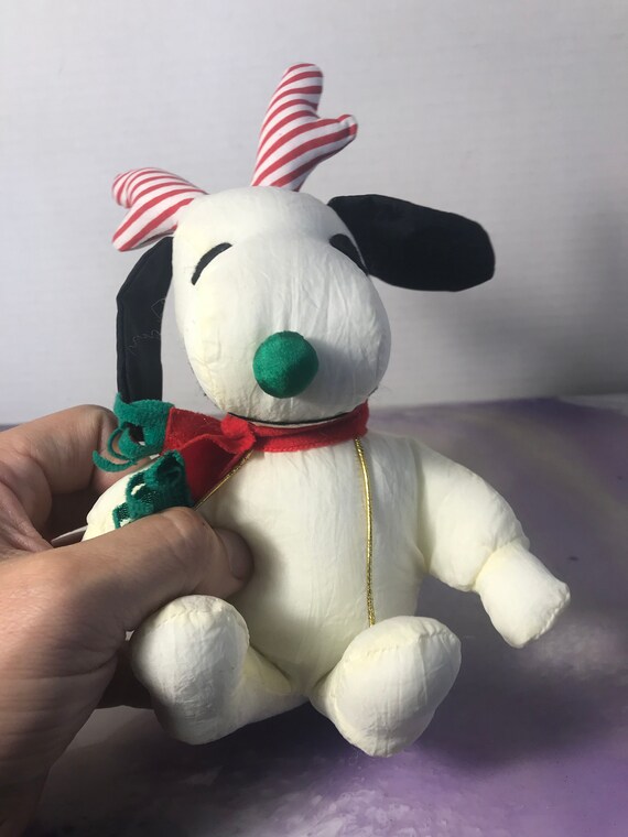 Christmas best sale snoopy plush
