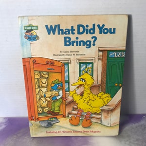 Vintage Kids The Sesame Street Book, &quot;What did you Bring?&quot; 1980 Golden Book, Jim Henson&#39;s Muppets, Vintage Book
