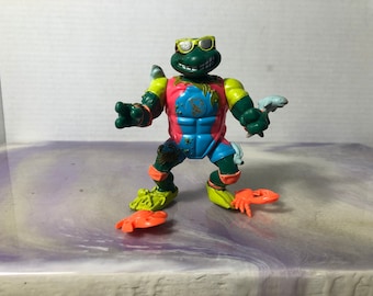 Vintage 1990 Disguised Turtles Mike the Sewer Surfer Michaelangelo Teenage Mutant Ninja Turtles Action Figure Toy TMNT Rare Figure