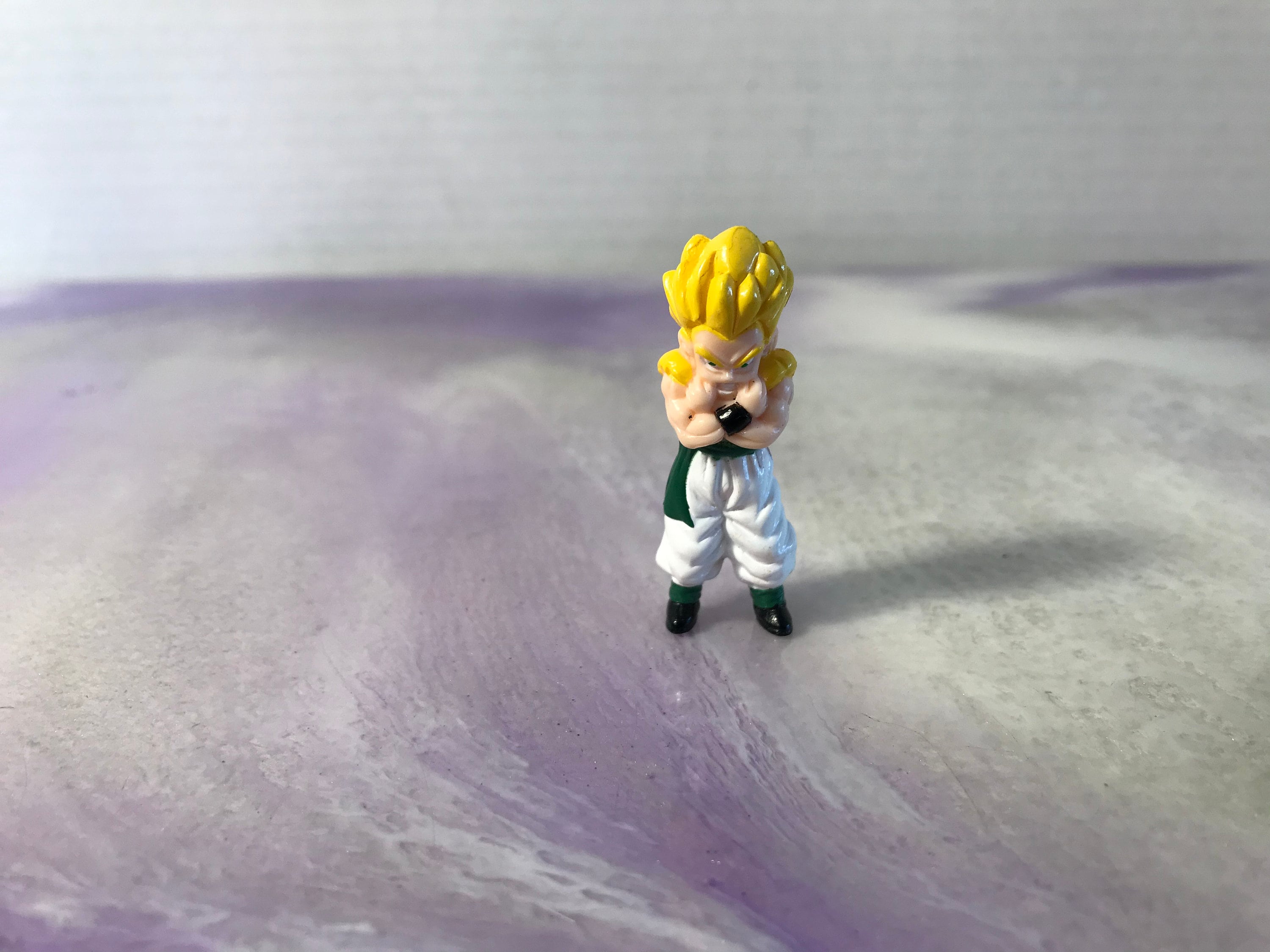 SD TOYS DRAGON BALL Z GOKU SUPER SAIYAN 100 PEZZI PUZZLE