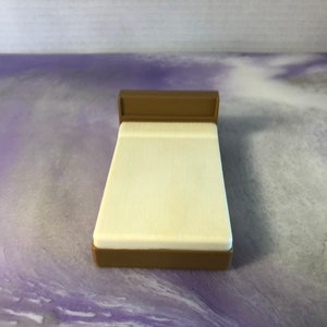 Vintage 1970&#39;s Arco Hong Kong Ltd Dollhouse Furniture - BED - Rare Vintage Toy Dollhouse Nostalgia