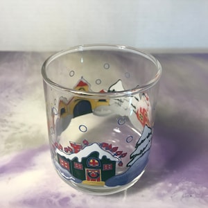 Vintage Christmas Village GlassWare Drinkware Holiday Glass Like New - Rocks Glass - Super Cute