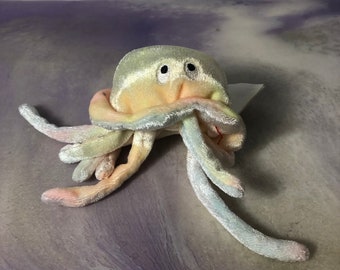Vintage 1990&#39;s Ty Teenie Beanie Babies Vintage Beige Goochy the Jellyfish - Mini Beanie Babies Bear!