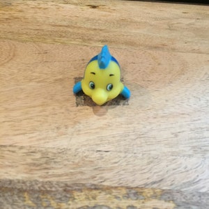 Vintage Disney The Little Mermaid FLOUNDER Figure PVC Cake Topper Rare Vintage Toy! Fun Vintage Toy! Lot 4