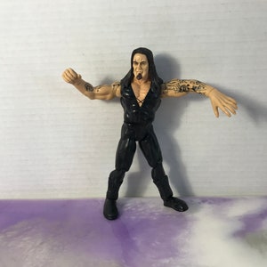 Vintage 90&#39;s WWE Loose 1999 Undertaker Action Wrestling Figure Jakks Titan Tron Live