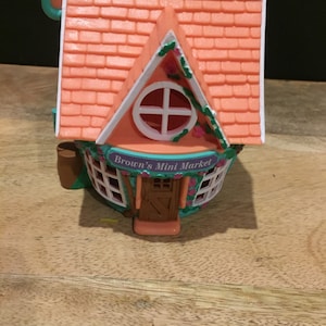 Vintage Rare! Teeny Weeny Families Vivid Imaginations Browns Mini Market Playset 1995 - (No Figures)