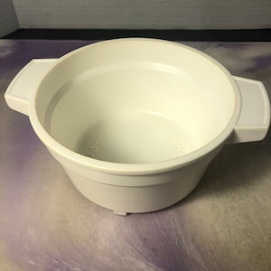 Vintage Fisher Price Fun With Food White Large Pot!   Rare Nostalgia 1980&#39;s Fisher Price