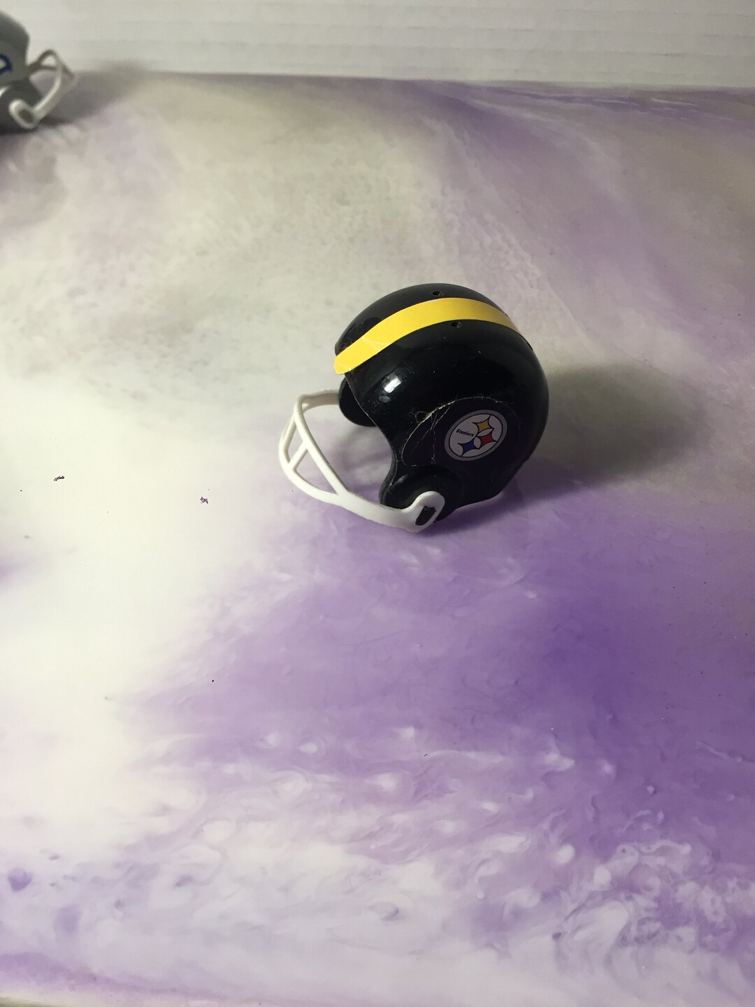 Vintage NFL Mini Helmet Vending Machine Toy Helmet Pittsburg Steelers