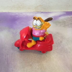 Vintage 1980&#39;s Garfield and Odie Scooter PVC Figure! Nostalgia MCDONALD&#39;S Vintage Happy Meal Toy Rare Nostalgia Lot 3