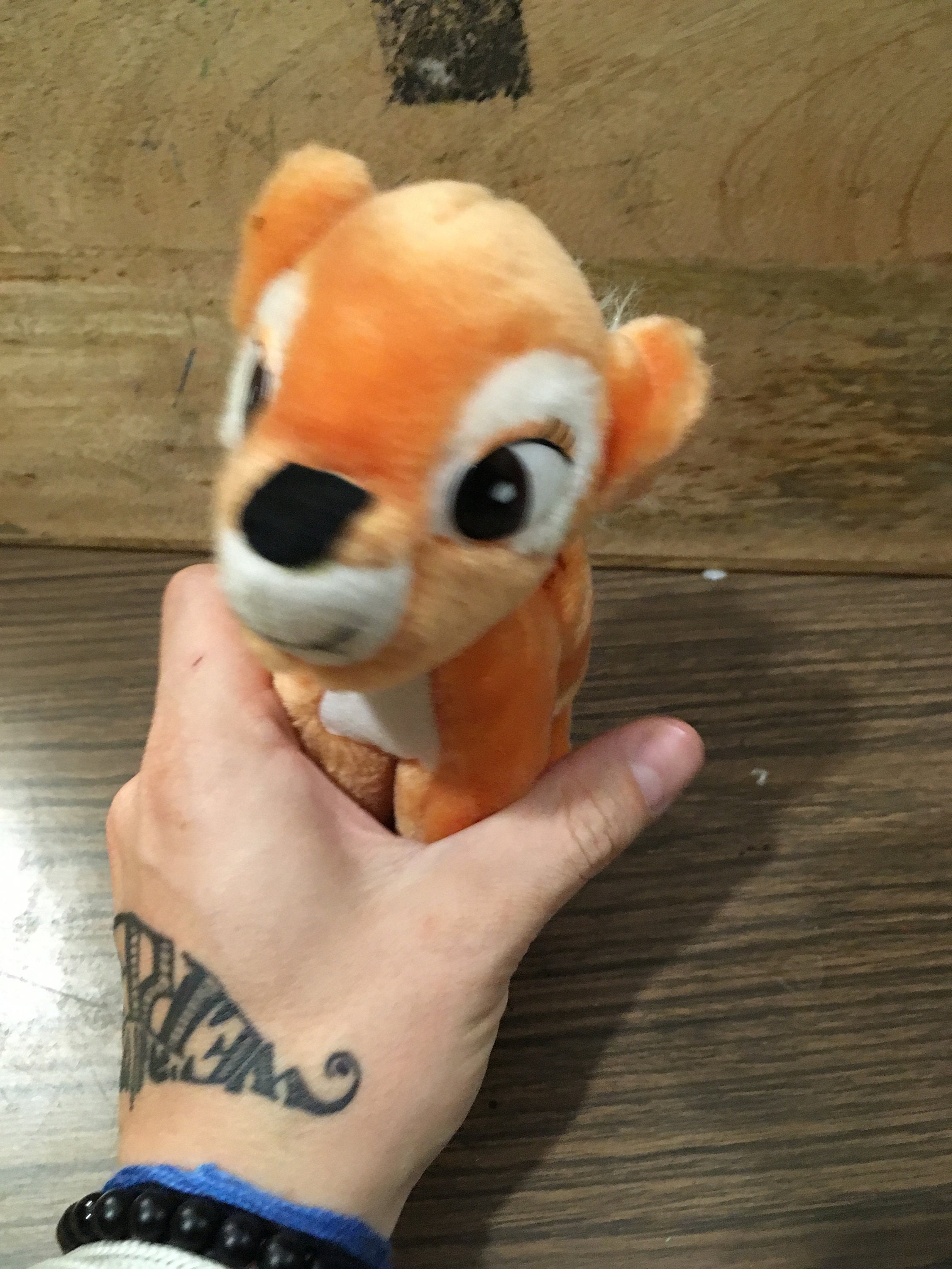 ヴィンテージ ウォルト ディズニー バンビ 1980年代 - バンビ 