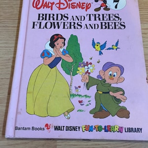 Walt Disney Bantam book - Birds and Trees, Flowers and bees (Volume 7)(1984) Rare Disney Kids Book